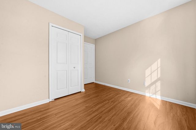4004 HOBART CT, Springdale, MD 20774