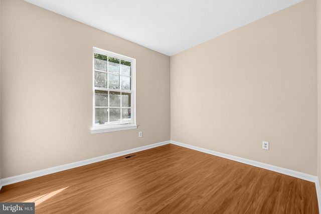 4004 HOBART CT, Springdale, MD 20774