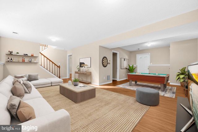 4004 HOBART CT, Springdale, MD 20774