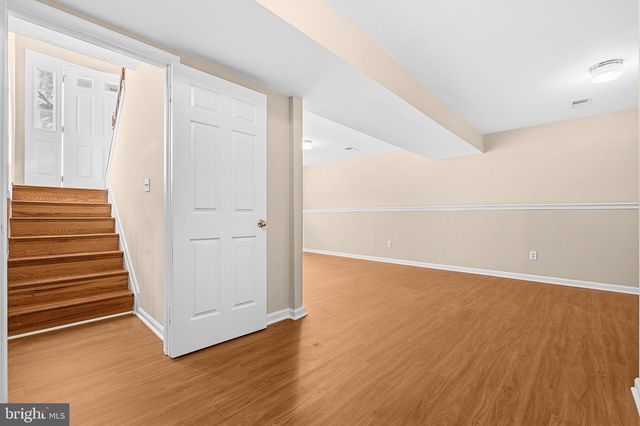 4004 HOBART CT, Springdale, MD 20774