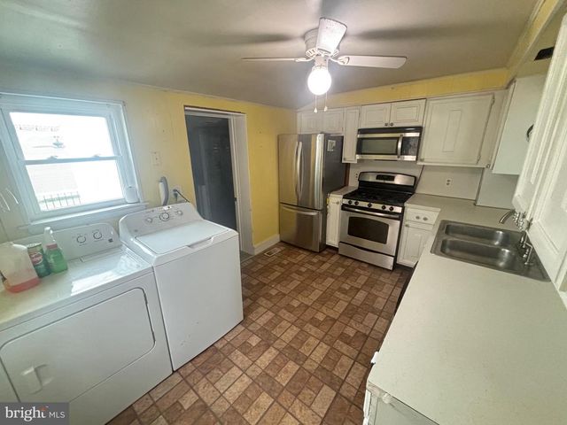 422 HULME ST, Burlington, NJ 08016