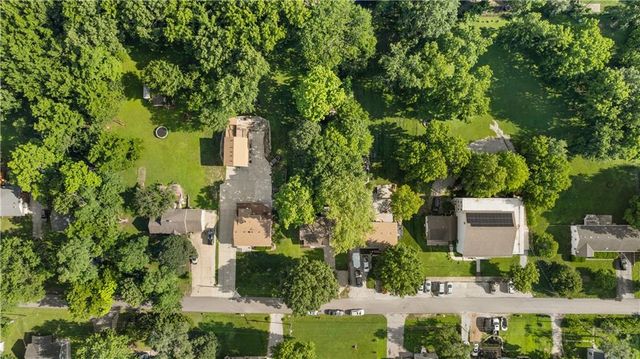 1401 NE 70th Terrace, Gladstone, MO 64118