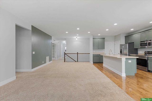 7734 S 162 Street, Omaha, NE 68136