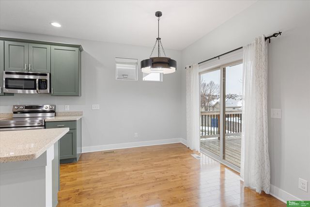 7734 S 162 Street, Omaha, NE 68136