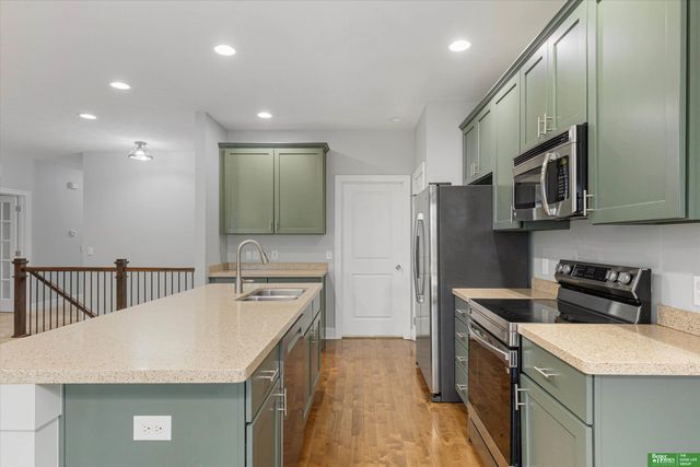 7734 S 162 Street, Omaha, NE 68136