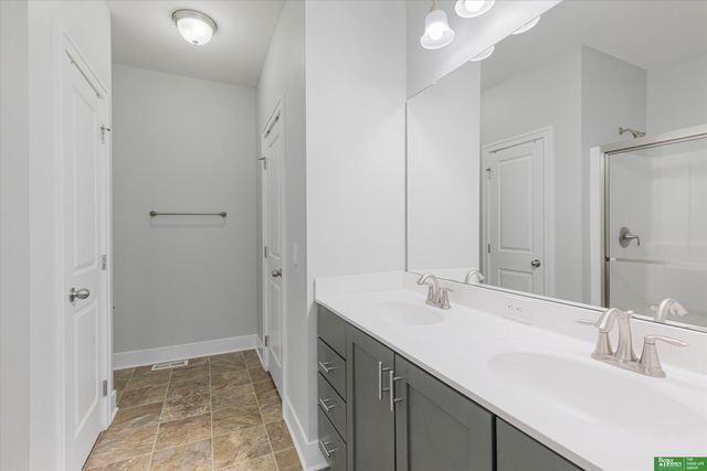 7734 S 162 Street, Omaha, NE 68136