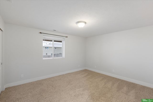 7734 S 162 Street, Omaha, NE 68136