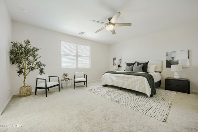 538 W TALLULA Trail, San Tan Valley, AZ 85140