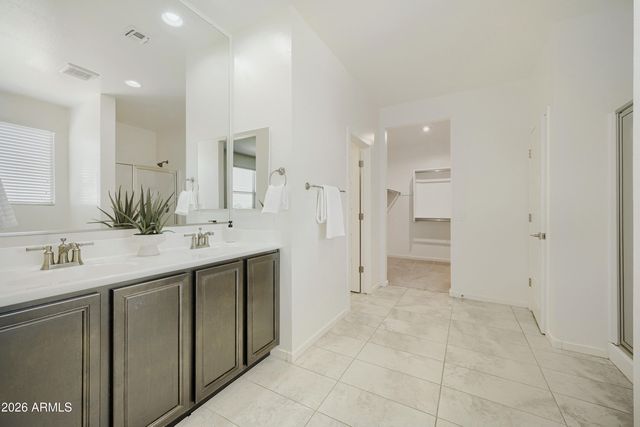 538 W TALLULA Trail, San Tan Valley, AZ 85140
