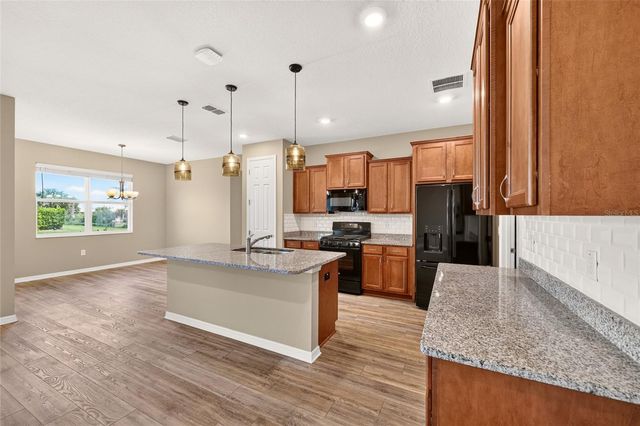 10589 SW 90TH STREET ROAD, Ocala, FL 34481