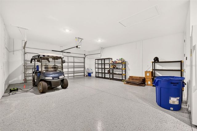 10589 SW 90TH STREET ROAD, Ocala, FL 34481