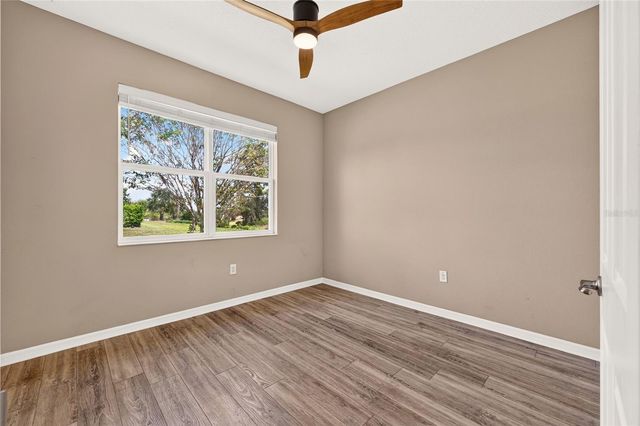 10589 SW 90TH STREET ROAD, Ocala, FL 34481