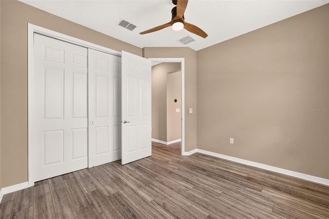 10589 SW 90TH STREET ROAD, Ocala, FL 34481
