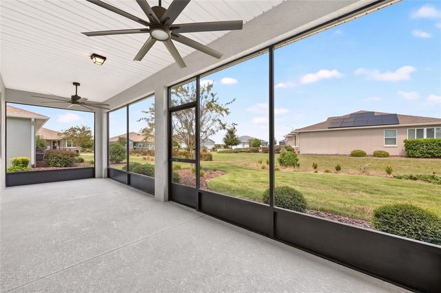 10589 SW 90TH STREET ROAD, Ocala, FL 34481