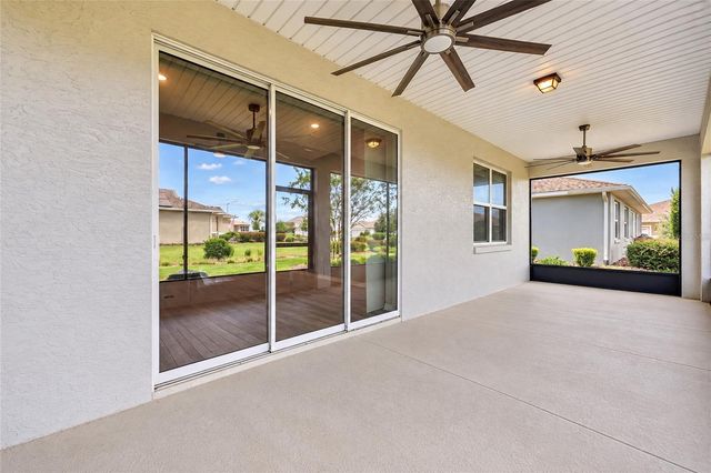10589 SW 90TH STREET ROAD, Ocala, FL 34481