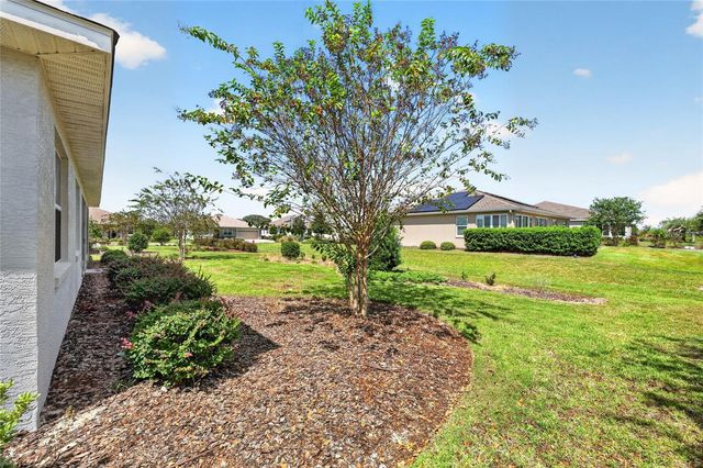10589 SW 90TH STREET ROAD, Ocala, FL 34481