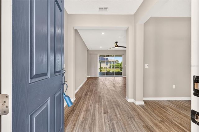 10589 SW 90TH STREET ROAD, Ocala, FL 34481