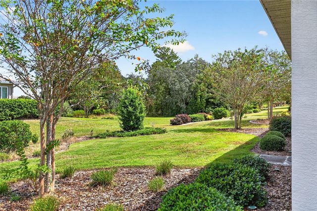 10589 SW 90TH STREET ROAD, Ocala, FL 34481