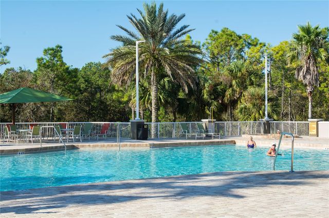 10589 SW 90TH STREET ROAD, Ocala, FL 34481
