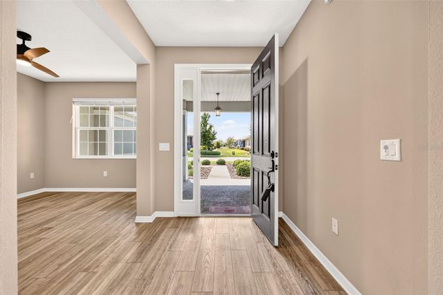 10589 SW 90TH STREET ROAD, Ocala, FL 34481