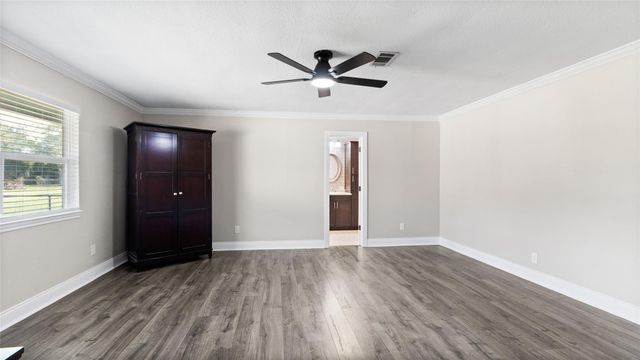 12335 2nd Street, Santa Fe, TX 77510