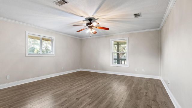 12335 2nd Street, Santa Fe, TX 77510