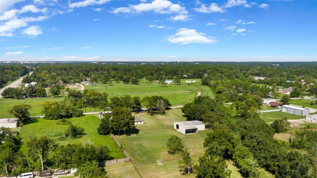 12335 2nd Street, Santa Fe, TX 77510