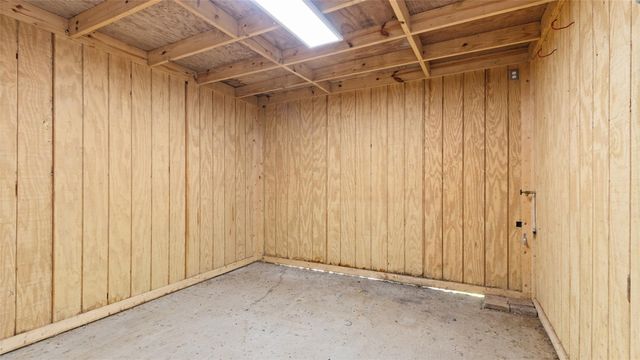 12335 2nd Street, Santa Fe, TX 77510