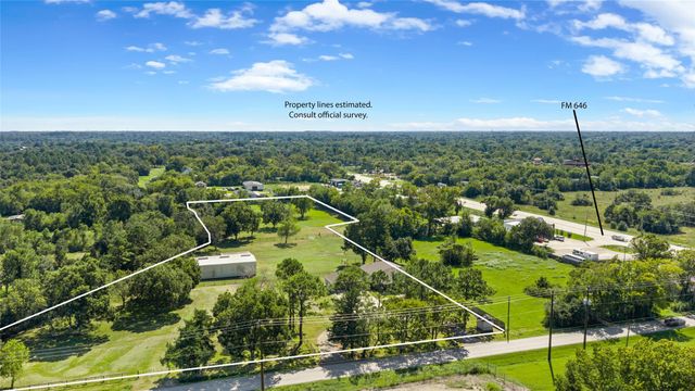 12335 2nd Street, Santa Fe, TX 77510