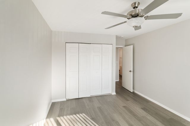 705 S Milwaukee Avenue 110, Libertyville, IL 60048