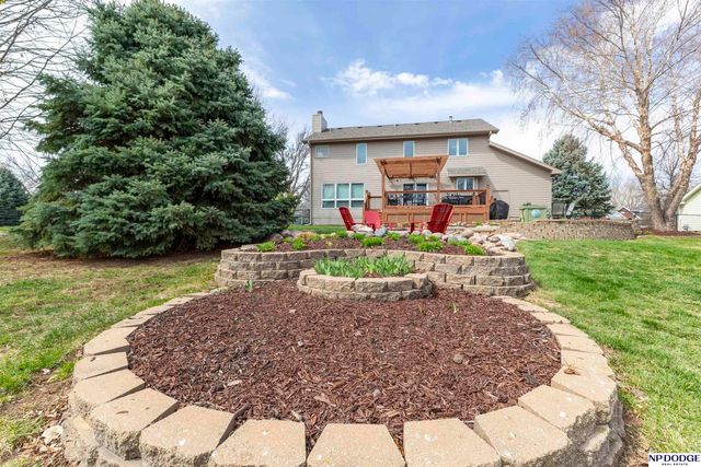 1501 N 211th Street, Omaha, NE 68022