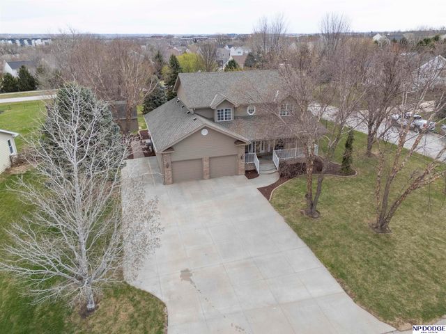 1501 N 211th Street, Omaha, NE 68022
