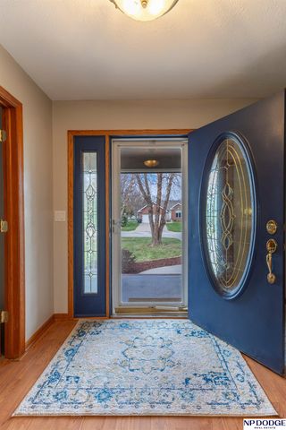 1501 N 211th Street, Omaha, NE 68022