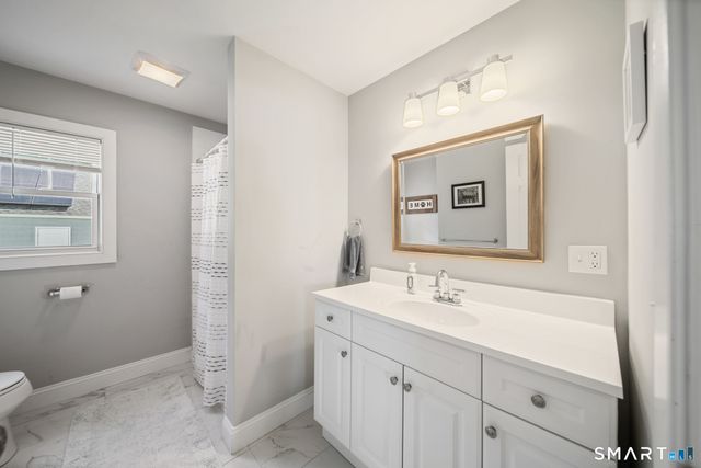 51 Home Place, Branford, CT 06405