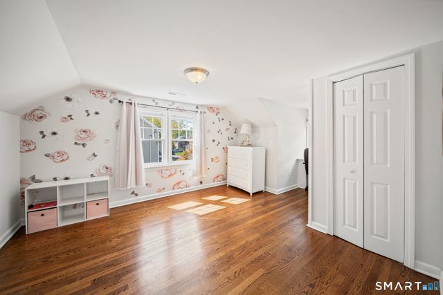 51 Home Place, Branford, CT 06405