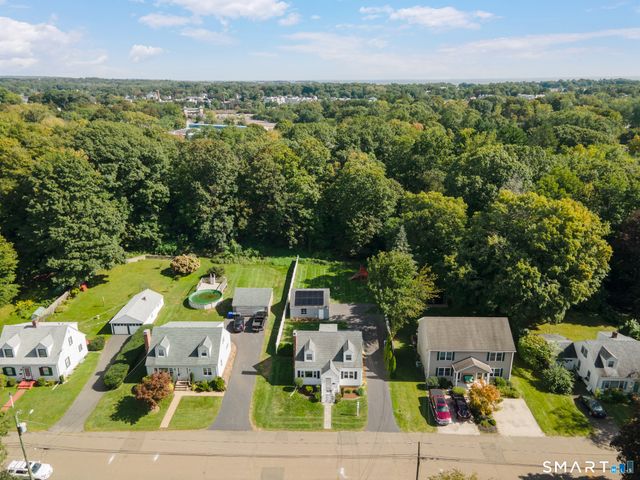 51 Home Place, Branford, CT 06405