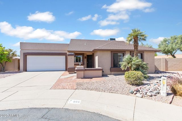 905 E BLUEFIELD Avenue, Phoenix, AZ 85022