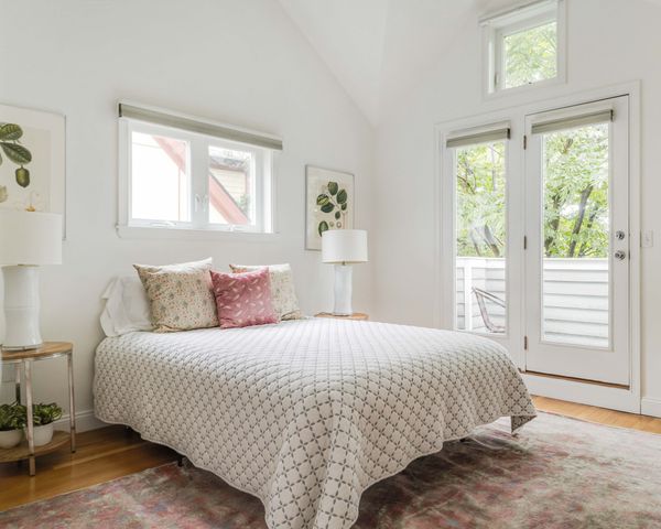 6 Rollins Court 6, Cambridge, MA 02139