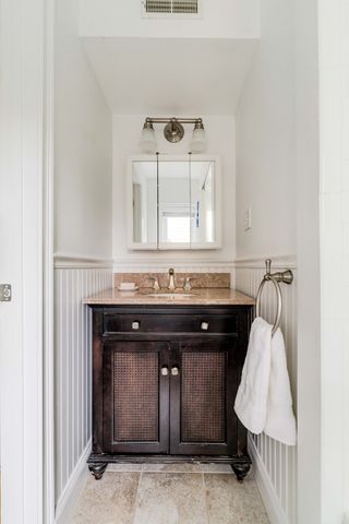 6 Rollins Court 6, Cambridge, MA 02139