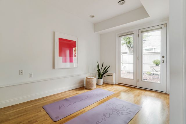 6 Rollins Court 6, Cambridge, MA 02139