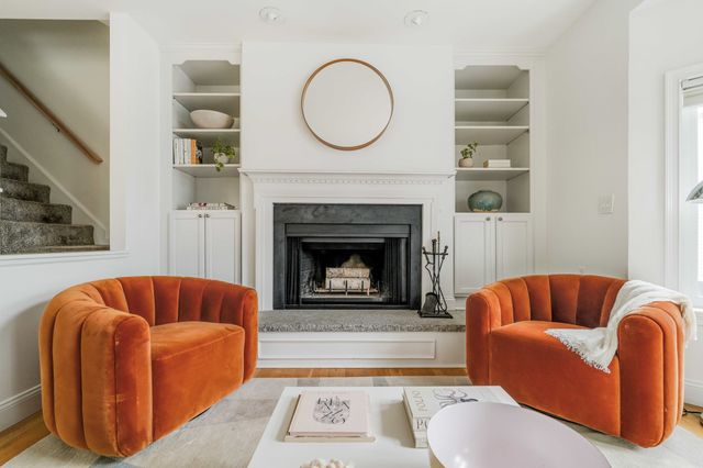 6 Rollins Court 6, Cambridge, MA 02139