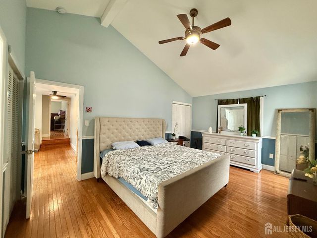 23 Howell Avenue, Piscataway, NJ 08854