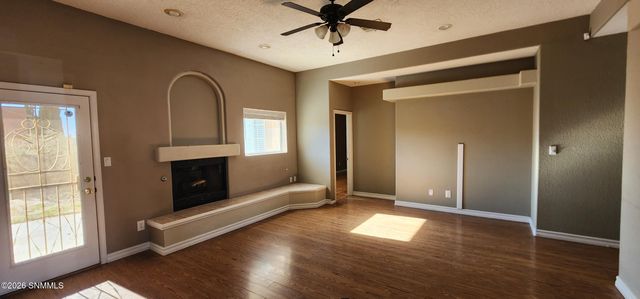 2625 Bearcat Drive, Las Cruces, NM 88001