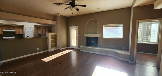2625 Bearcat Drive, Las Cruces, NM 88001
