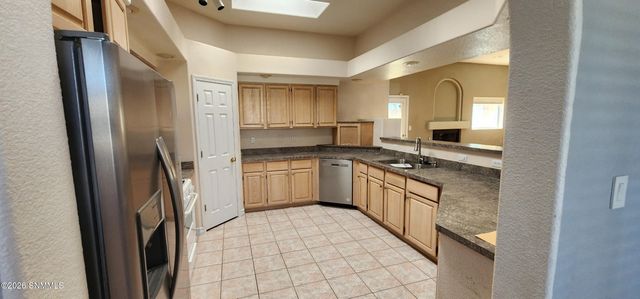 2625 Bearcat Drive, Las Cruces, NM 88001