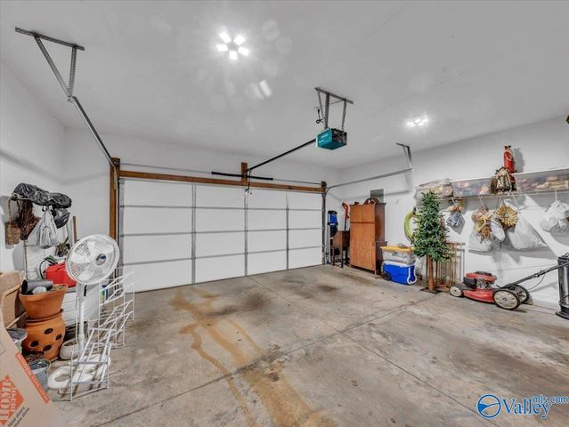 14373 Crooked Stick Place, Athens, AL 35613