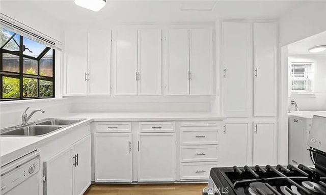 331 N Olive, Orange, CA 92866