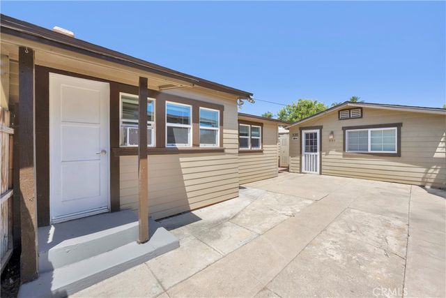 331 N Olive, Orange, CA 92866