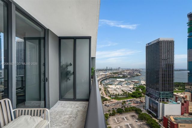 159 NE 6th St 3212, Miami, FL 33132