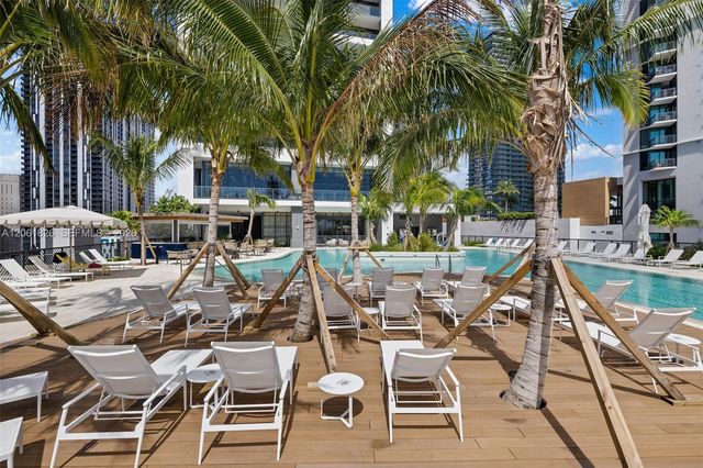 159 NE 6th St 3212, Miami, FL 33132